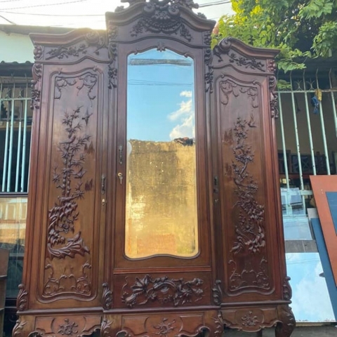 THU MUA TỦ QUẦN ÁO XƯA CŨ